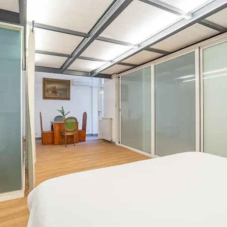 Daplace - Adele Apartment